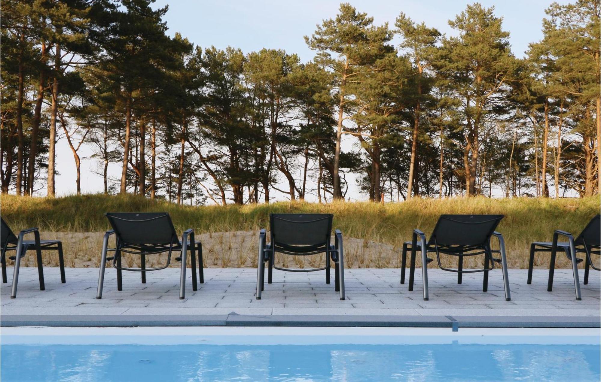 Sky Suite Eden Binz Exterior photo